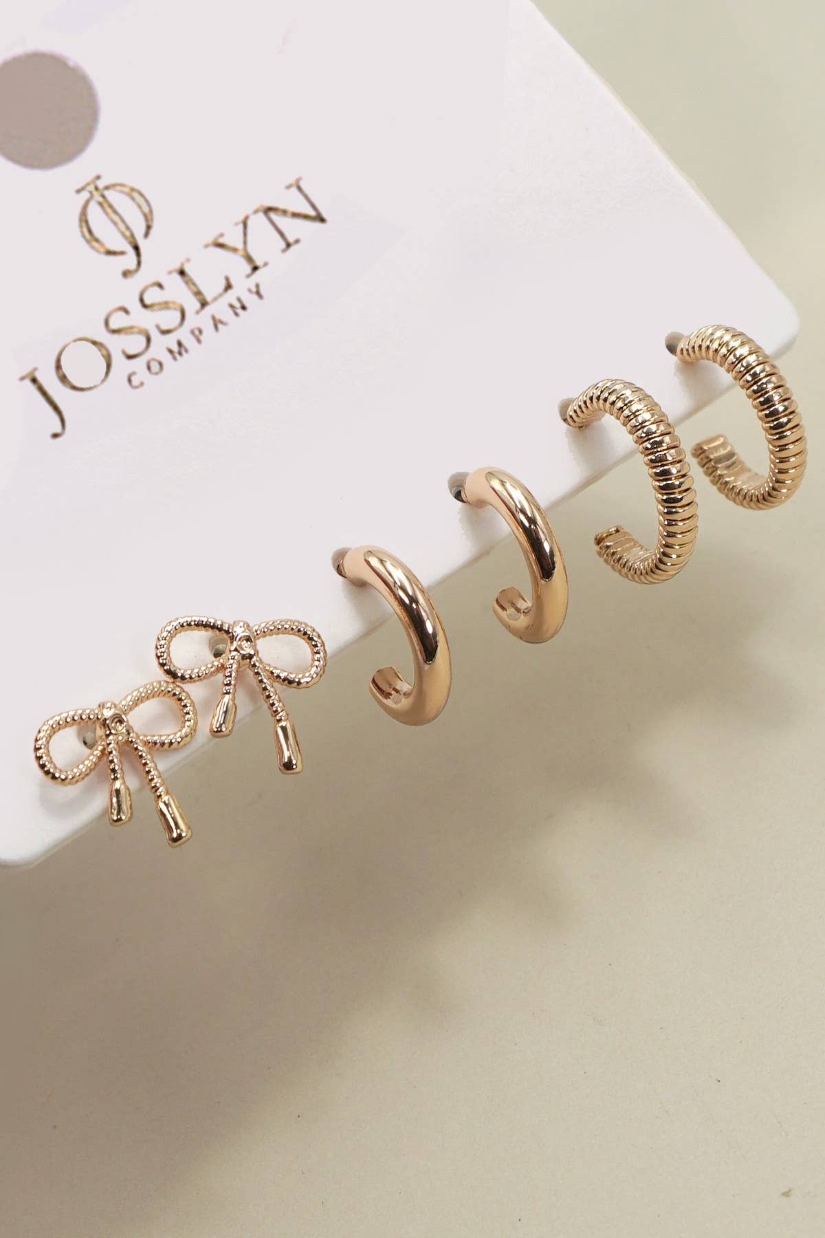 Mini Bow Huggie Hoop Trio Earring Set | Gold